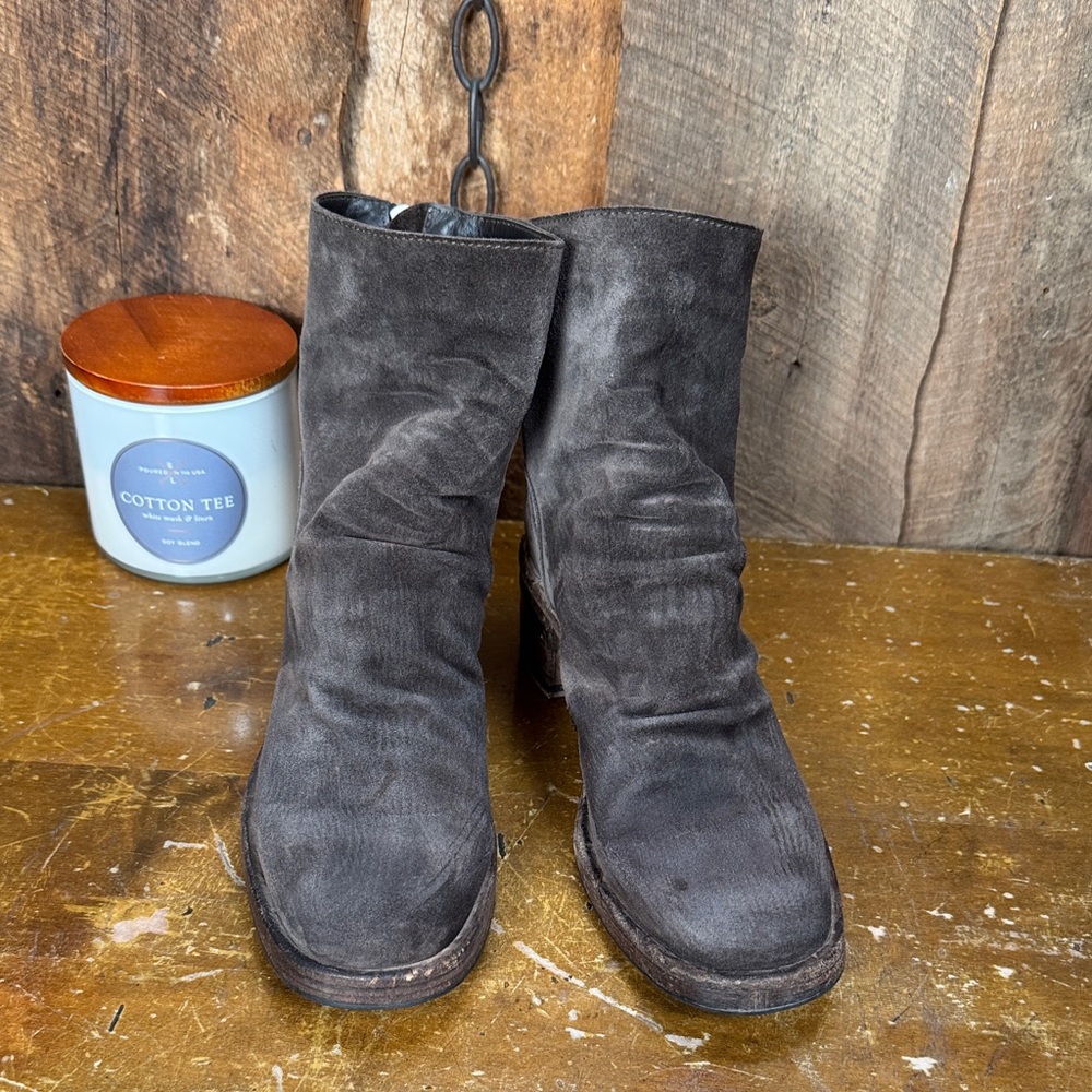 Hand Made in Italy Brown Suede Ankle Boots